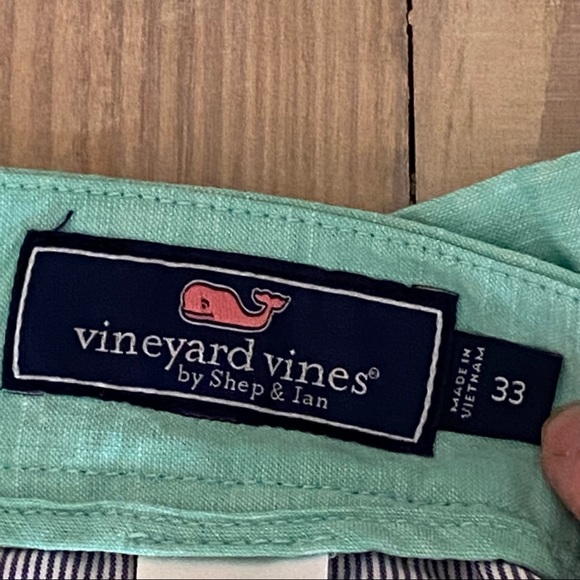 Vineyard Vines 9” Classic Breaker Shorts - Picture 6 of 10